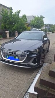 Sprzedam Audi E-Tron S