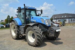 Ciągnik kołowy NEW HOLLAND T7.270