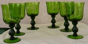 6 szklanek na nóżkach w stylu Art Deco  zielonkawe szkło