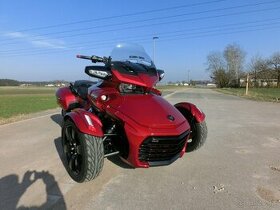 Can-am Spyder F3 - 1