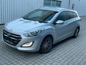 Hyundai i30 1.6 CRDi Style Blue - 1