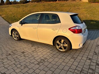 Sprzedam Toyota Auris 1.8 Hybryda - 20