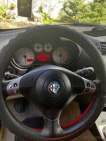 Alfa Romeo 147 - 2