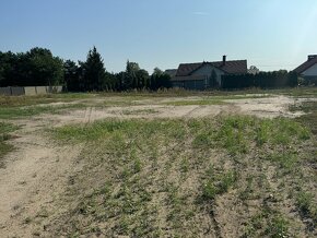 wynajme dzialke 2000 m2 Zamosc k/Bydgoszczy - 2