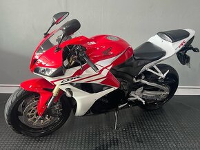 Honda CBR 600RR - 2