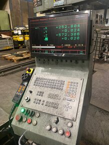 Wytaczarka CNC stołowa TOS WHN 13.8 CNC - 2