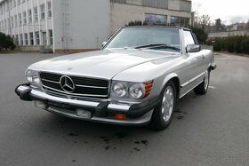 Mercedes-Benz 560 SL R107 1986r. - 2