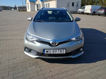 Toyota Auris 1.2 - 2