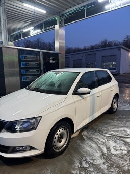 Skoda Fabia III 2018 1.0 TSI 95km - 2