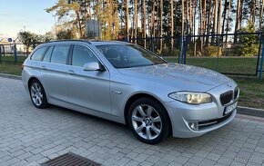 BMW 520d F11 nowy rozrząd Ładna Duża nawi Panorama - 2