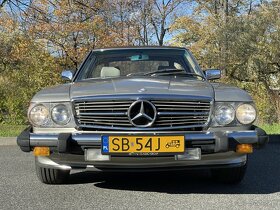 Mercedes-Benz 560 SL 1987r. R107 - 2