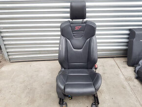 Kompletne wnętrze Forda Focusa ST MK3 Recaro - 2