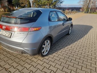 Sprzedam  Honda Civic - 2