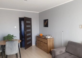 Mieszkanie o pow. 48.80m2, balkon, III p., Os. Dobrzec - 2