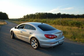 VW Passat CC bogata wersja - 2