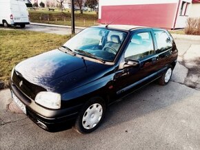 sprzedam renault clio 1,4 benzyna w automacie - 2