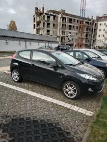 Ford Fiesta - 2