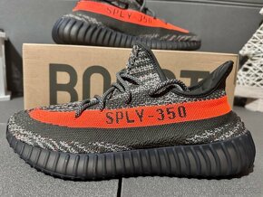 ADIDAS YEEZY BOOST 350 V2 'Carbon' & 'Dark/Carbon Beluga' - 2