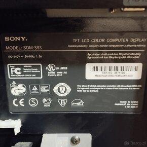 Monitor SONY SDM-S93 - 2