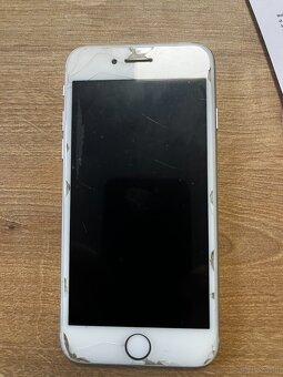 Sprzedam telefon komórkowy iPhone 8 biały - 2