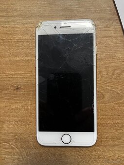 Sprzedam telefon komórkowy iPhone 8 różowy - 2