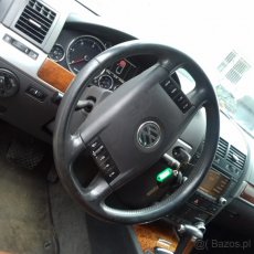 Konsola ,deska rozdzielcza VW Touareg - 2