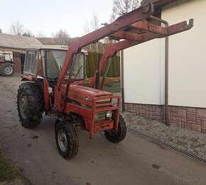 Ciągnik Massey Ferguson 158 z wspomaganiem oraz turem - 2