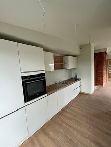 3 pokoje, 68 m2, winda, balkon, Centrum - 2