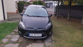 Ford Fiesta - 2