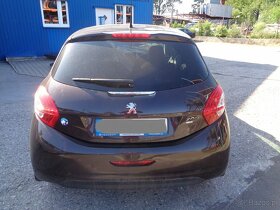 Sprzedam części zamienne do Peugeot 208 1,6hdi - 2