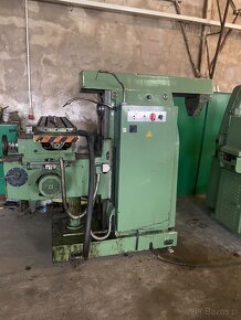 Frezarka uniwersalna FU 321 - 2