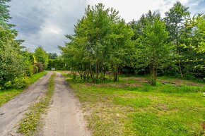 Działka nad jeziorem , 3 km od morza. - 2