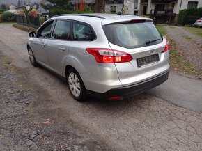 Ford Focus 1.6 77 kw - 2