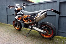 KTM 690 SMC R - 3