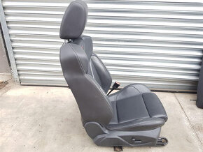 Kompletne wnętrze Forda Focusa ST MK3 Recaro - 3