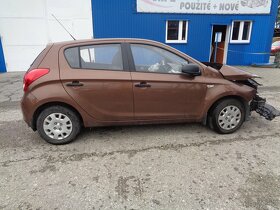 Sprzedam części zamienne do Hyundai i20 1,2i - 3