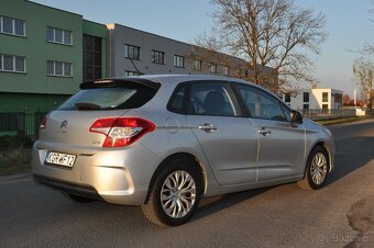 Sprzedam Citroëna C4 II 1.6 120 KM – Komfort i styl w jednym - 3