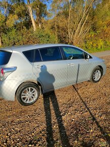 Toyota Verso 1.6 132 KM benzyna 7-os. - 3