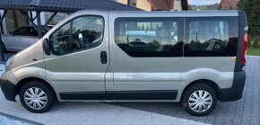 Opel  vivaro 2.0 114km 2008r 9 osobowy - 3