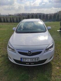 Opel Astra J 1.4 mpi  eco FLEX - 3