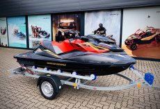 Skutery Wodne Seadoo RXP 300 - 3