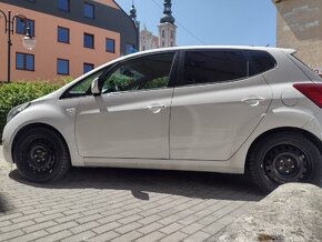 Hyundai ix20 1.4 crdi 90 KM - 3