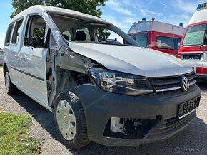 VW Caddy 2.0 TDI - 65 500 km - rozbity - 3