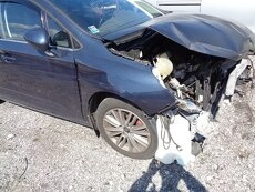 Sprzedam części zamienne do citroen c4 1,6i 88KW - 3