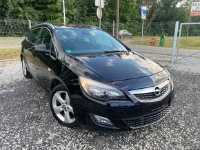 Astra J 1.6t 180KM Kombi 2011r - 3