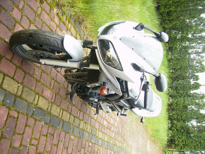 Sprzedam  YAMAHA FAZER 2002 - 3