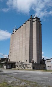 Sprzedame silos i areał we wschodniej Słowacji - 3