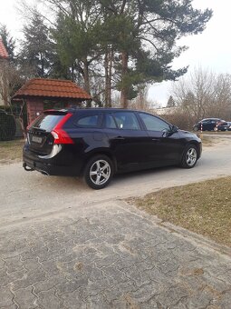 VOLVO V60 po lift z 2014r.- 2.0 diesel- 181KM - 3