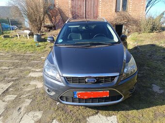 Ford Focus MK2 kombi 1.6 benzyna 2009 - 3