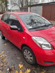 Sprzedam toyota yaris 2 ,poj.1.0 rok 2010 - 3